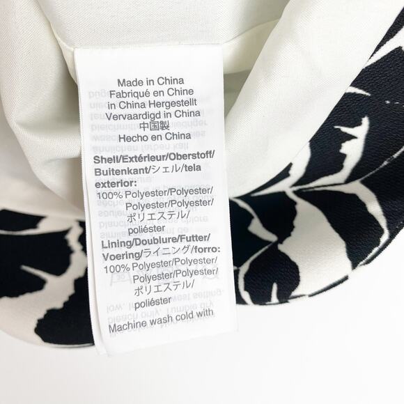 J Crew Scalloped Hem Split Back Floral Sleeveless Blouse Womens Size XS - Picture 7 of 10